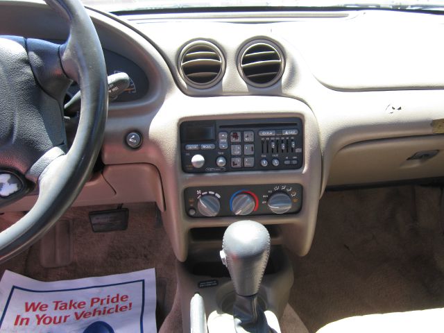 Pontiac Grand Am 1996 photo 2