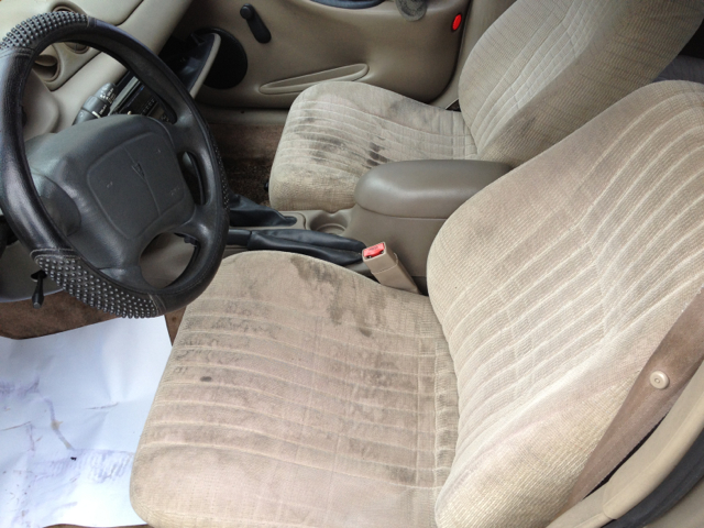 Pontiac Grand Am Sport -5 Speed-stick-4x4 Sedan