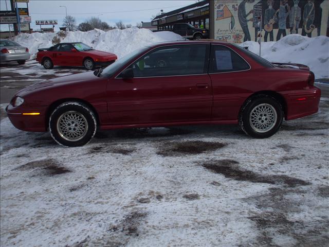 Pontiac Grand Am SE Coupe