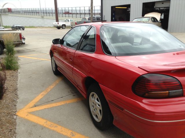 Pontiac Grand Am 4dr Sdn SL Auto Sedan Coupe