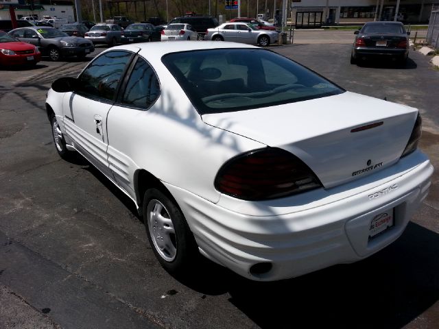 Pontiac Grand Am 1999 photo 2