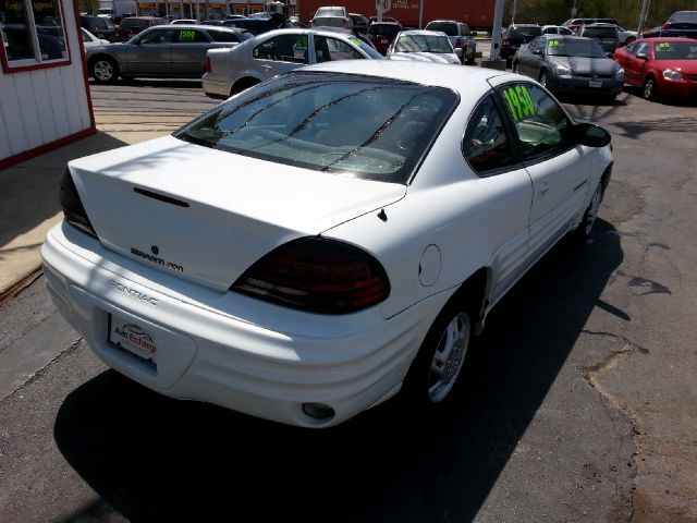 Pontiac Grand Am 1999 photo 3