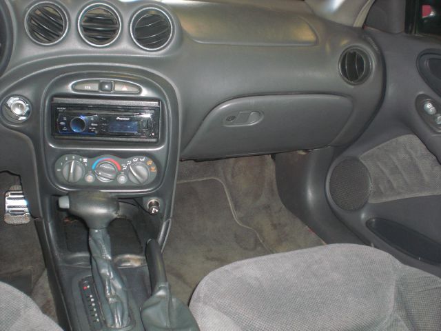 Pontiac Grand Am 1999 photo 3