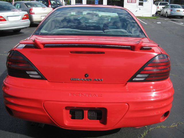 Pontiac Grand Am 2000 photo 2