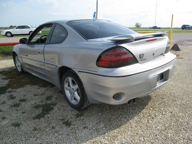 Pontiac Grand Am 2000 photo 2