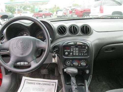 Pontiac Grand Am 2000 photo 3