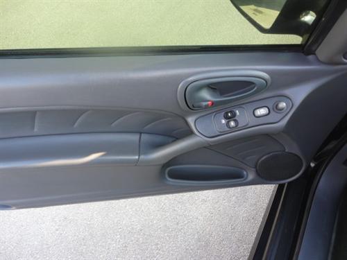 Pontiac Grand Am 2001 photo 2