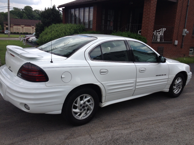 Pontiac Grand Am 2001 photo 2