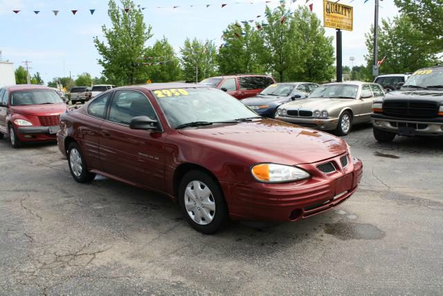 Pontiac Grand Am 2001 photo 2