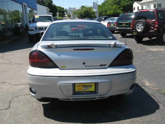 Pontiac Grand Am 2001 photo 2