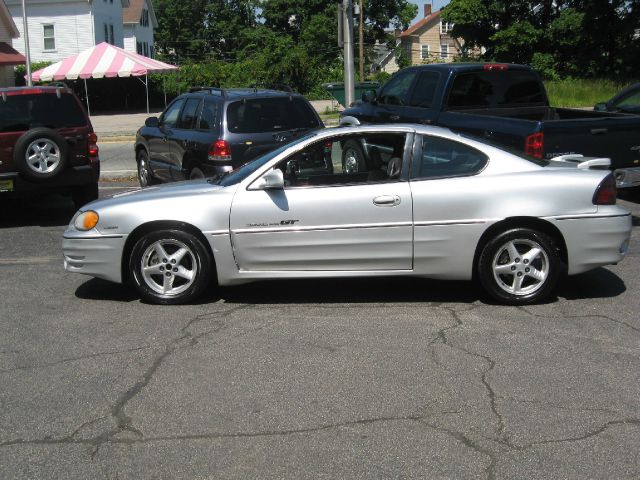 Pontiac Grand Am 2001 photo 4
