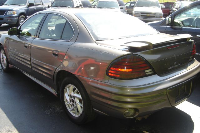 Pontiac Grand Am Lariat Super CREW Sedan