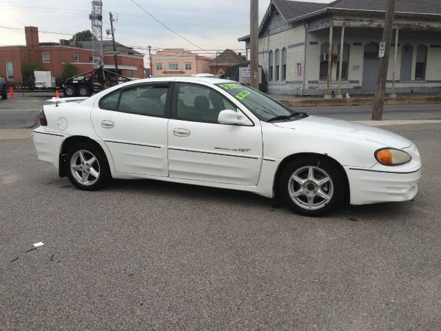 Pontiac Grand Am 2001 photo 2
