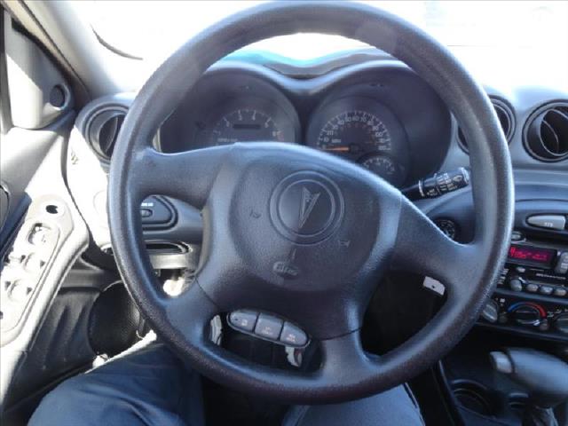 Pontiac Grand Am 2001 photo 13