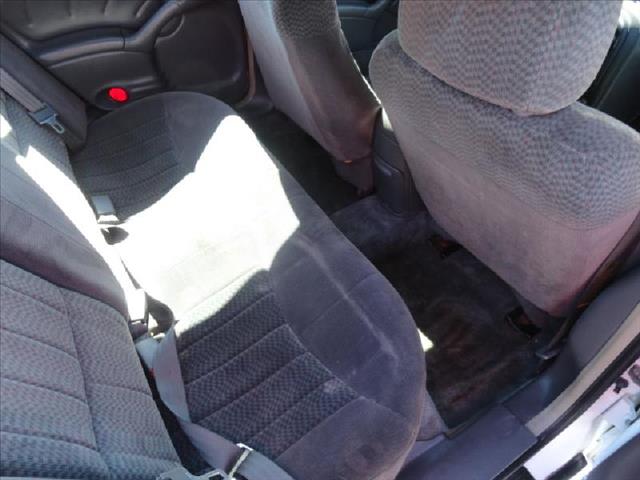 Pontiac Grand Am 2001 photo 2
