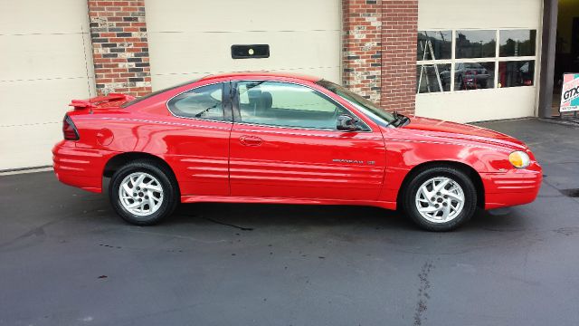 Pontiac Grand Am 2001 photo 1