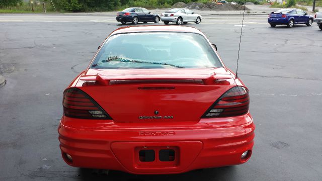 Pontiac Grand Am 2001 photo 2