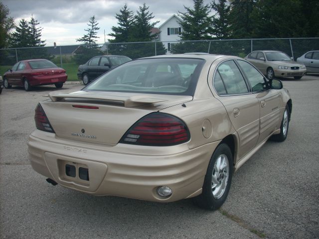 Pontiac Grand Am 2001 photo 2