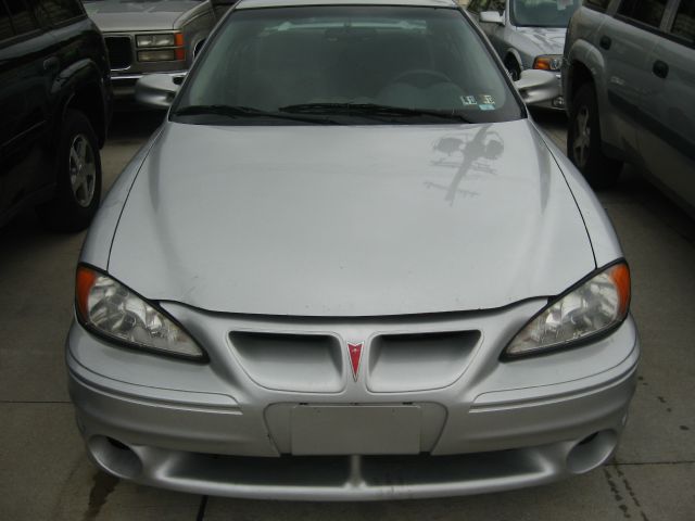 Pontiac Grand Am XUV SLE 4WD Sedan