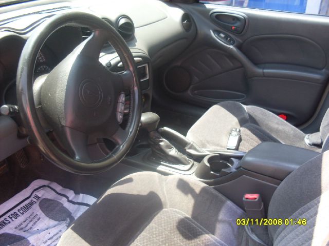 Pontiac Grand Am XUV SLE 4WD Sedan