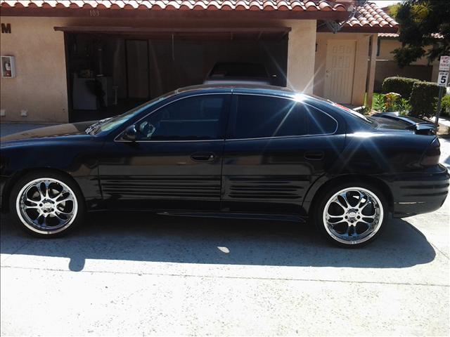 Pontiac Grand Am 2002 photo 2