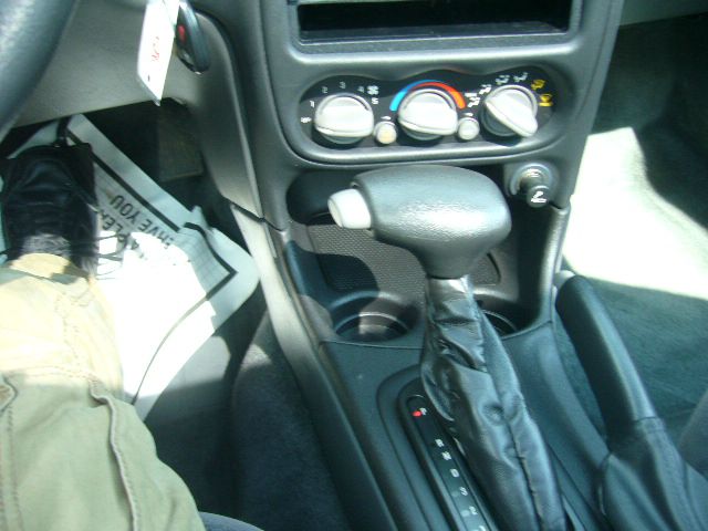 Pontiac Grand Am 2002 photo 2