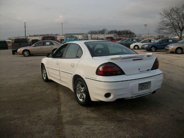 Pontiac Grand Am 2002 photo 1
