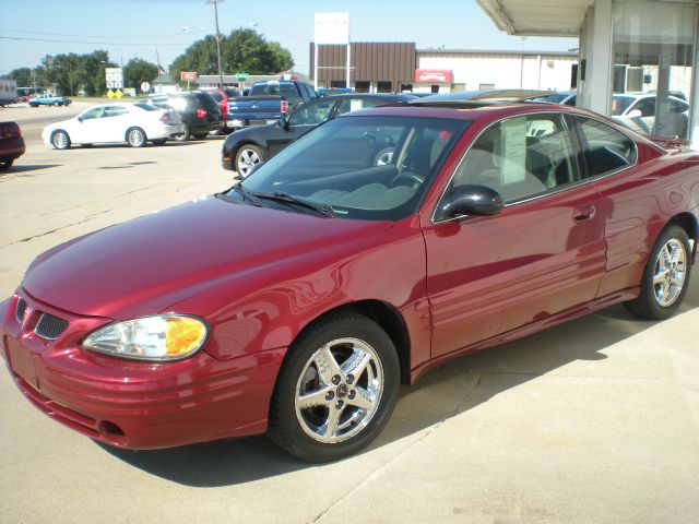 Pontiac Grand Am 2002 photo 2