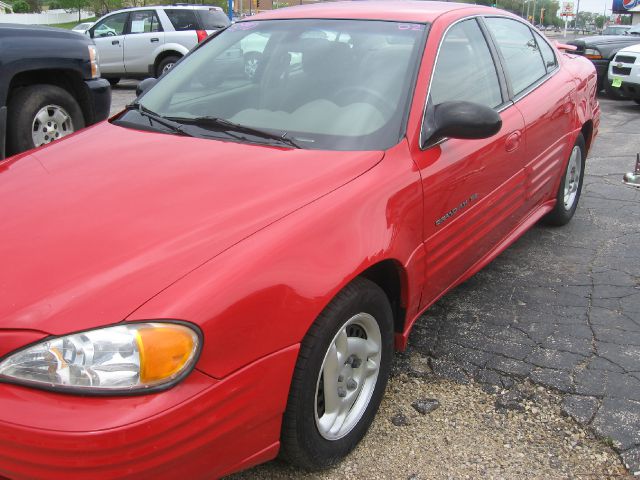 Pontiac Grand Am 2002 photo 2