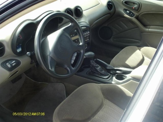 Pontiac Grand Am 2002 photo 2