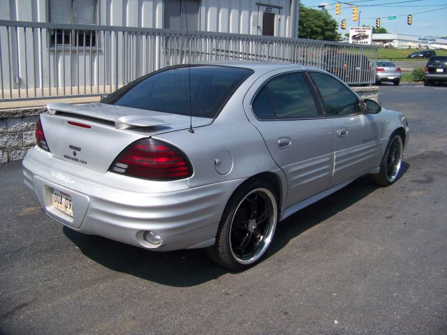 Pontiac Grand Am Lariat Super CREW Sedan
