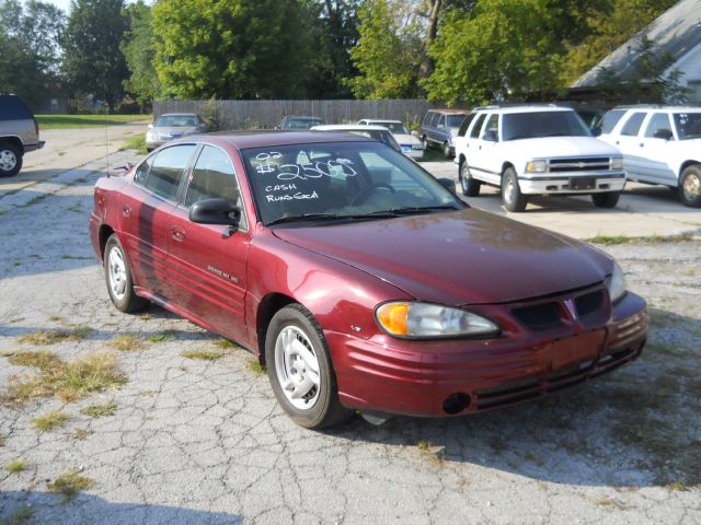 Pontiac Grand Am Lariat Super CREW Sedan