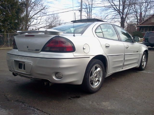 Pontiac Grand Am 2002 photo 2