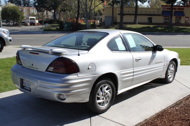 Pontiac Grand Am 2002 photo 1