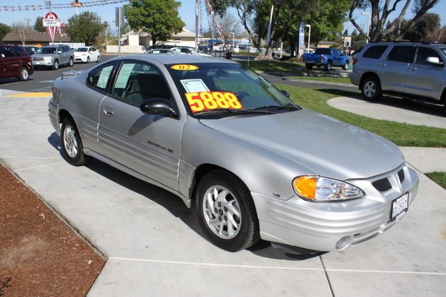 Pontiac Grand Am 2002 photo 2