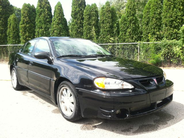 Pontiac Grand Am XUV SLE 4WD Sedan