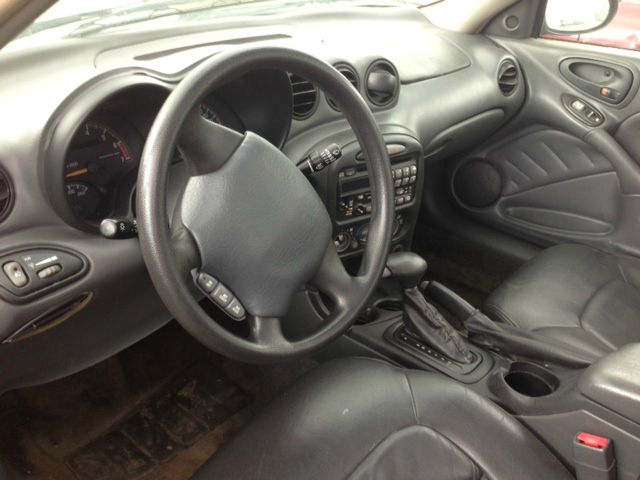 Pontiac Grand Am 2003 photo 2