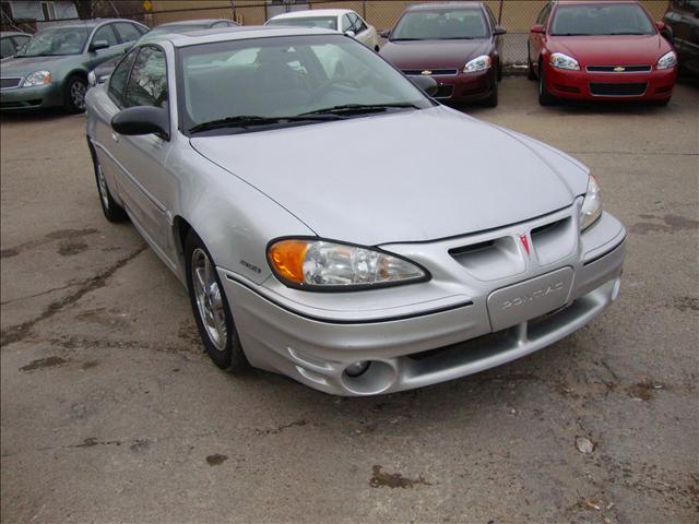 Pontiac Grand Am 2003 photo 1