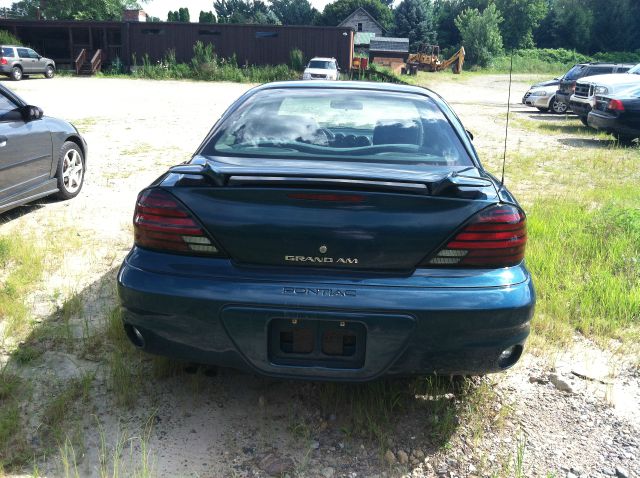 Pontiac Grand Am 2003 photo 1