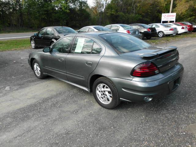 Pontiac Grand Am 2003 photo 2