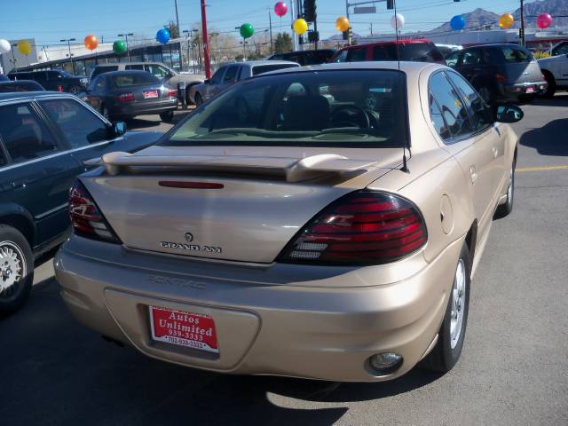 Pontiac Grand Am 2003 photo 2