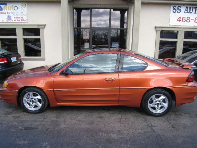 Pontiac Grand Am 2003 photo 1