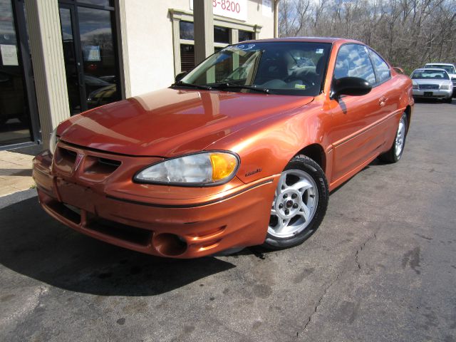 Pontiac Grand Am 2003 photo 2