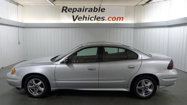 Pontiac Grand Am 126 WB XLS Manual Sedan