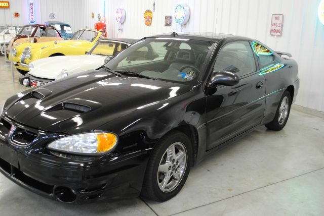Pontiac Grand Am Supercab FX-4 4x4 Coupe