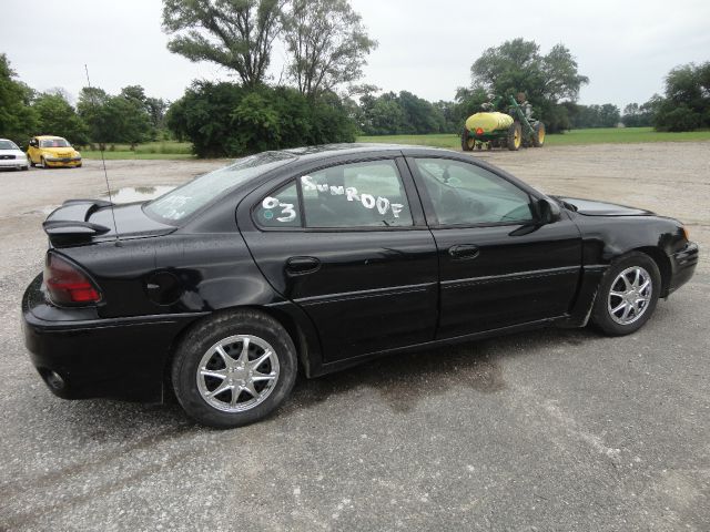 Pontiac Grand Am 2003 photo 2