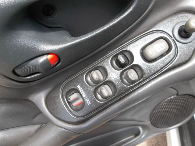 Pontiac Grand Am 2003 photo 11