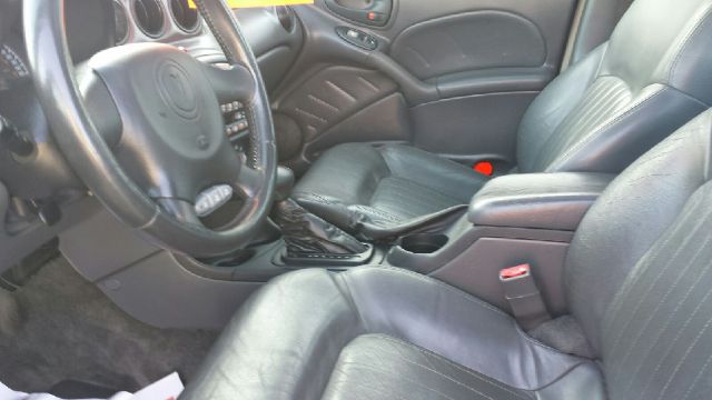 Pontiac Grand Am XUV SLE 4WD Sedan