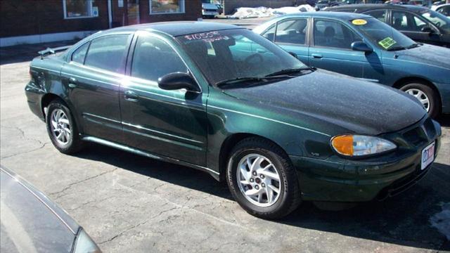 Pontiac Grand Am 4WD Supercrew Styleside 5-1/2 Ft Box XLT Sedan