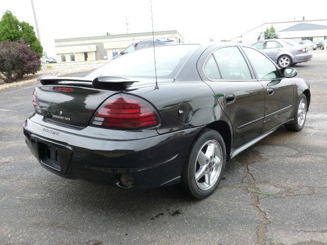 Pontiac Grand Am 2003 photo 2